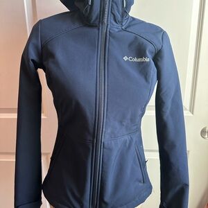 Columbia Women's Navy Jacket